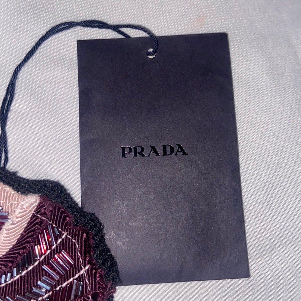 Rare Prada Brooch - Picture 5 of 5